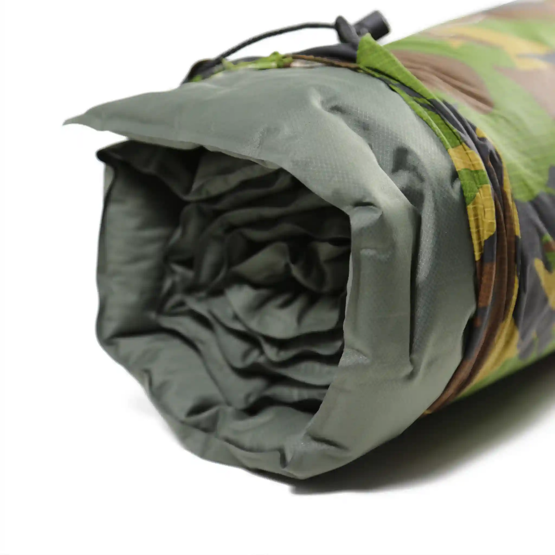 Isomatte selbstaufblasend mit Packsack Oliv DPM-Tarn Gebraucht