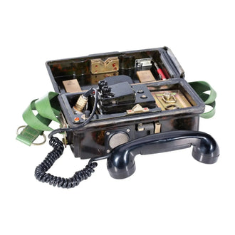 Feldtelefon mit Zubehör im Koffer neuwertig